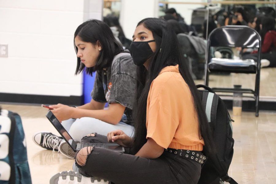 Attendees of RH Bollywood meet during SOAR to kickstart the club for the school year