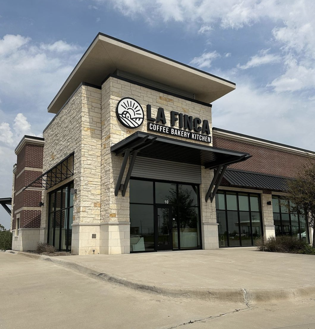 La Finca is a combined coffee shop, bakery and scratch kitchen. Featured is the exterior of the location on E University Drive. Photo Credit: La Finca Instagram (https://tinyurl.com/7p5ctx5j)